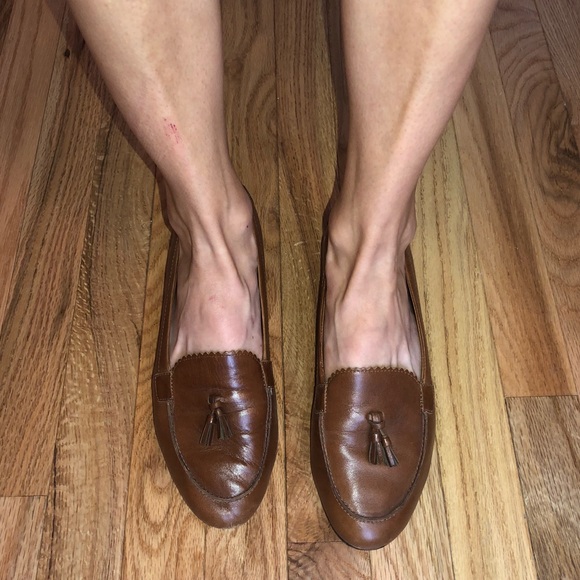 Umberto Raffini Signature Leather Tassle Loafers - Picture 1 of 8